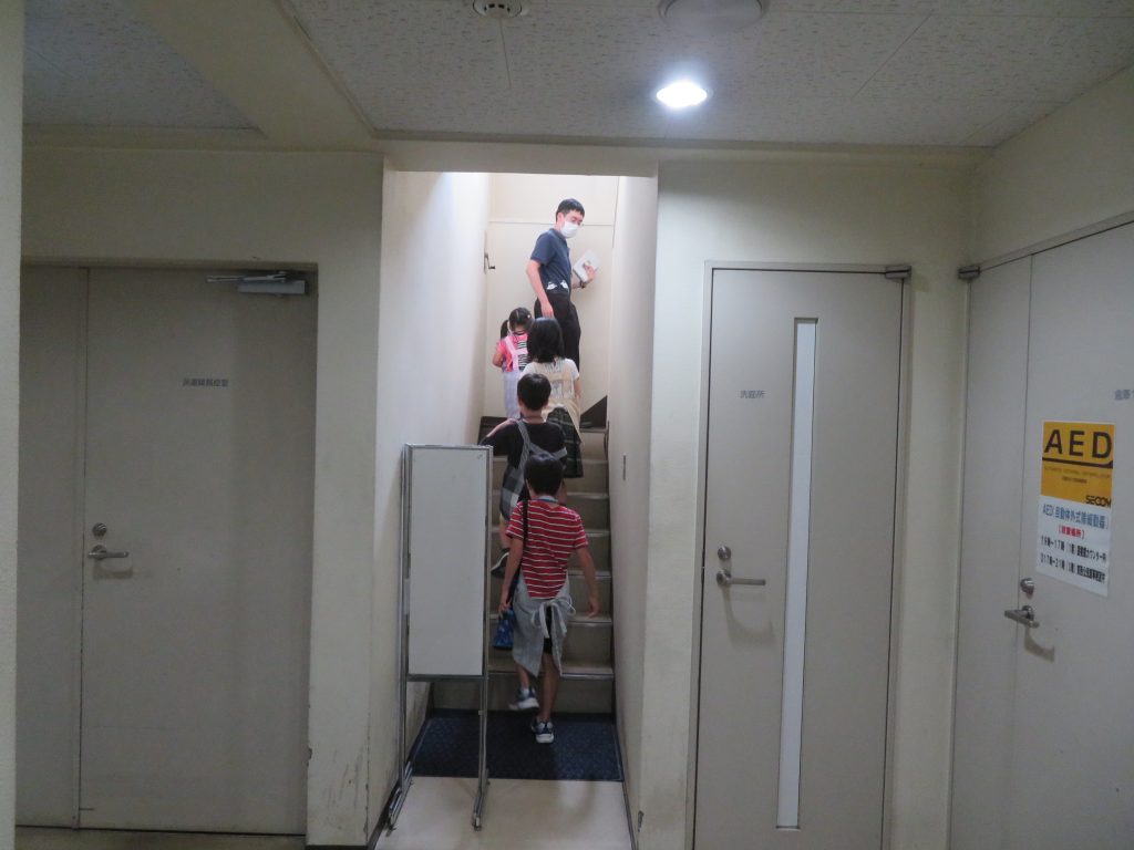 現在アクセスが集中しています。しばらくしてから再試行してください。None